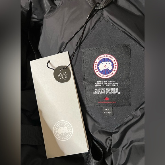 Rossclair Parka Canada Goose winter jacket with fur - Picture 14 of 14